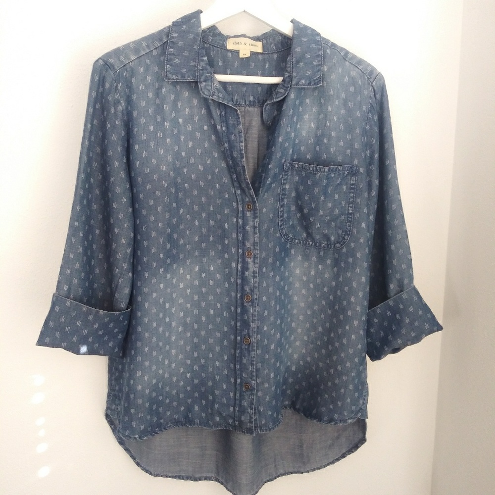 Anthropologie Cloth & Stone Chambray top